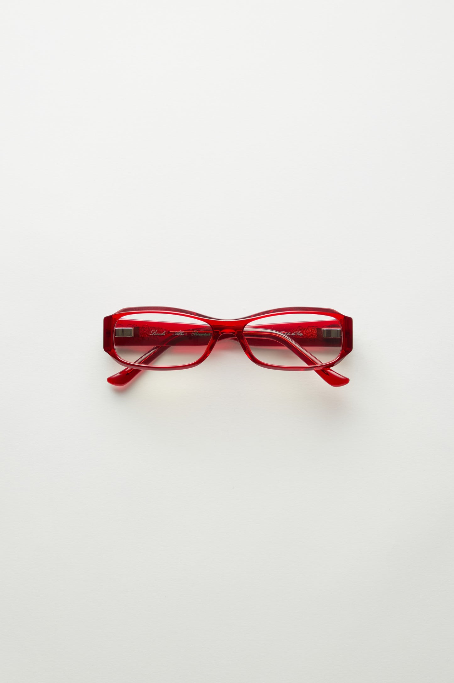 Alba | Cherry & Clear
