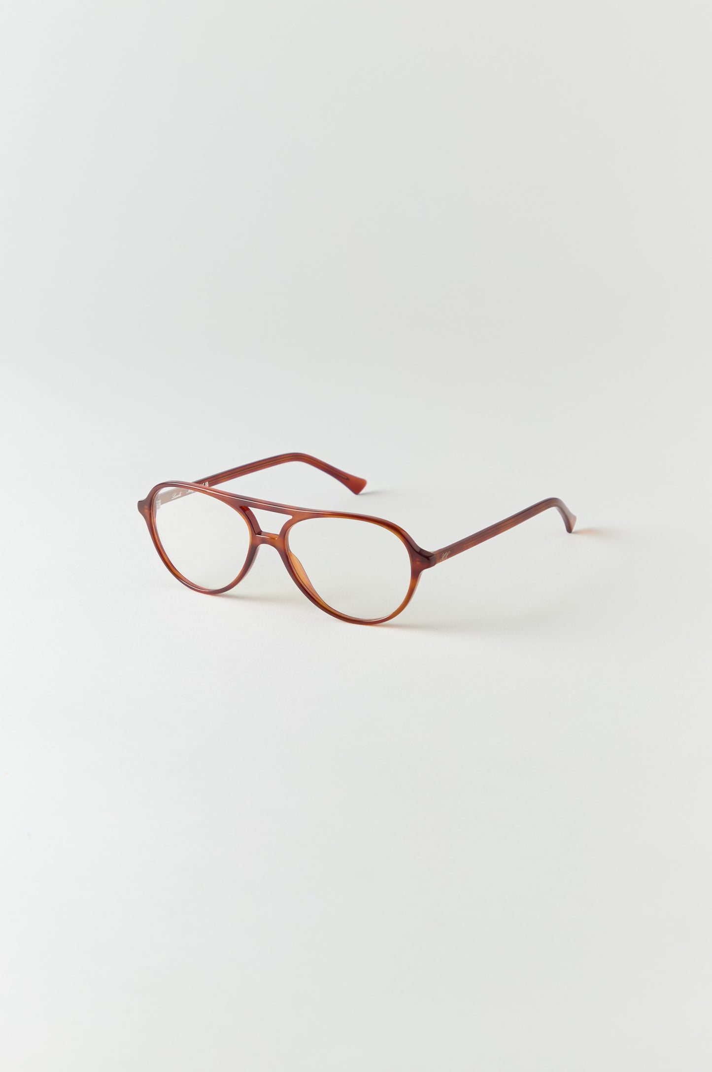 Maxy | Tort & Clear
