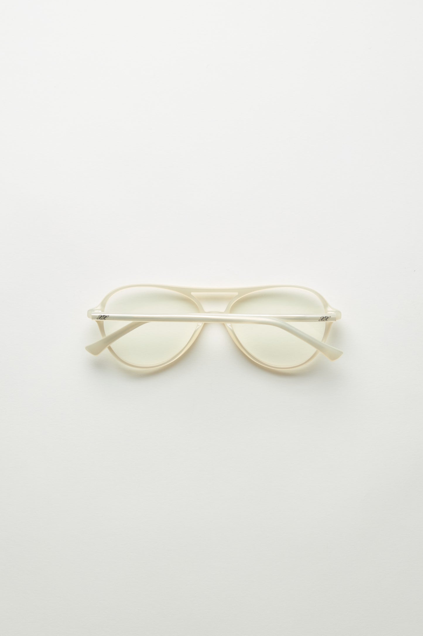 Maxy | Silk & Clear