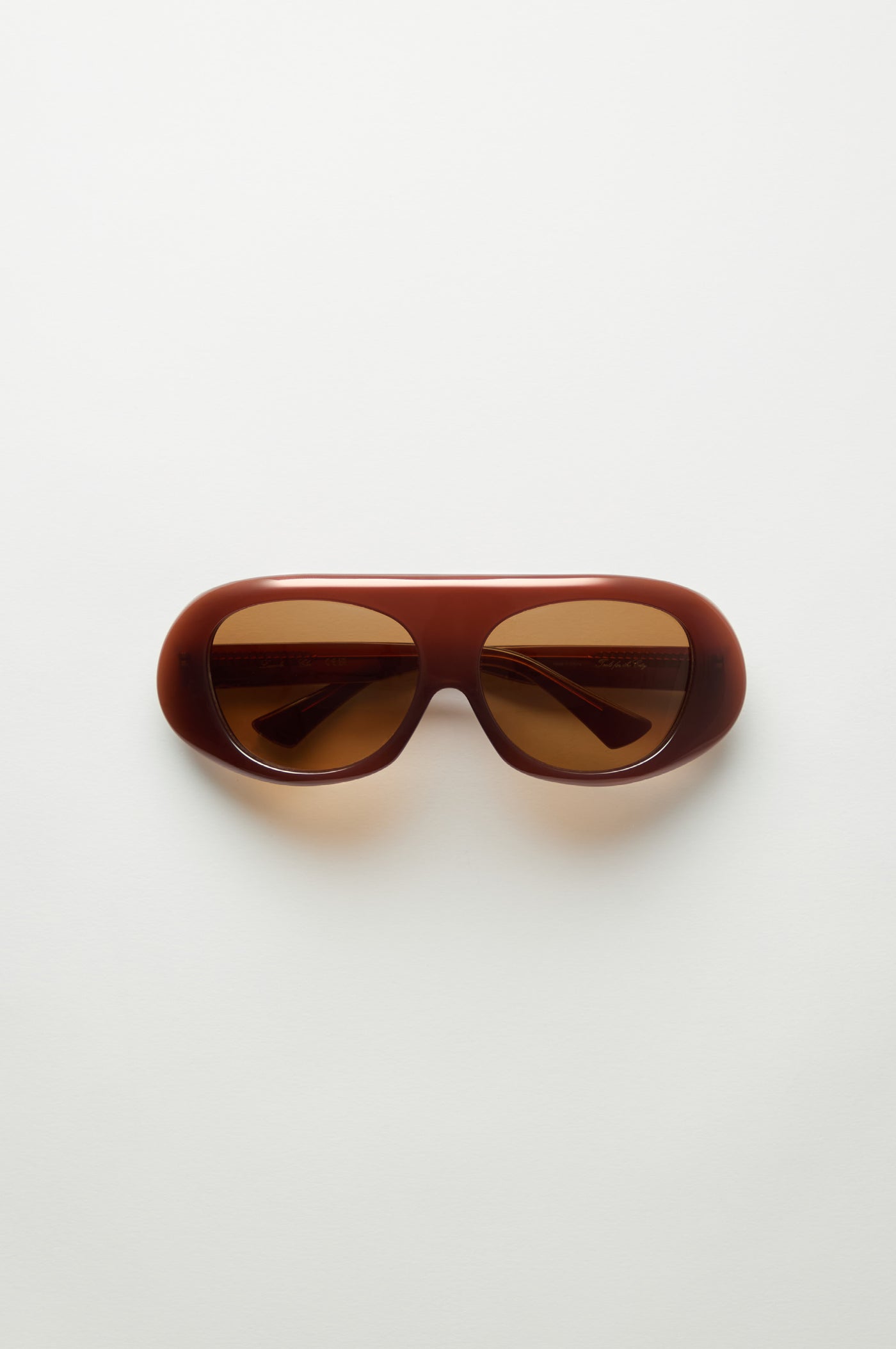 Cleo | Cinnamon & Honey