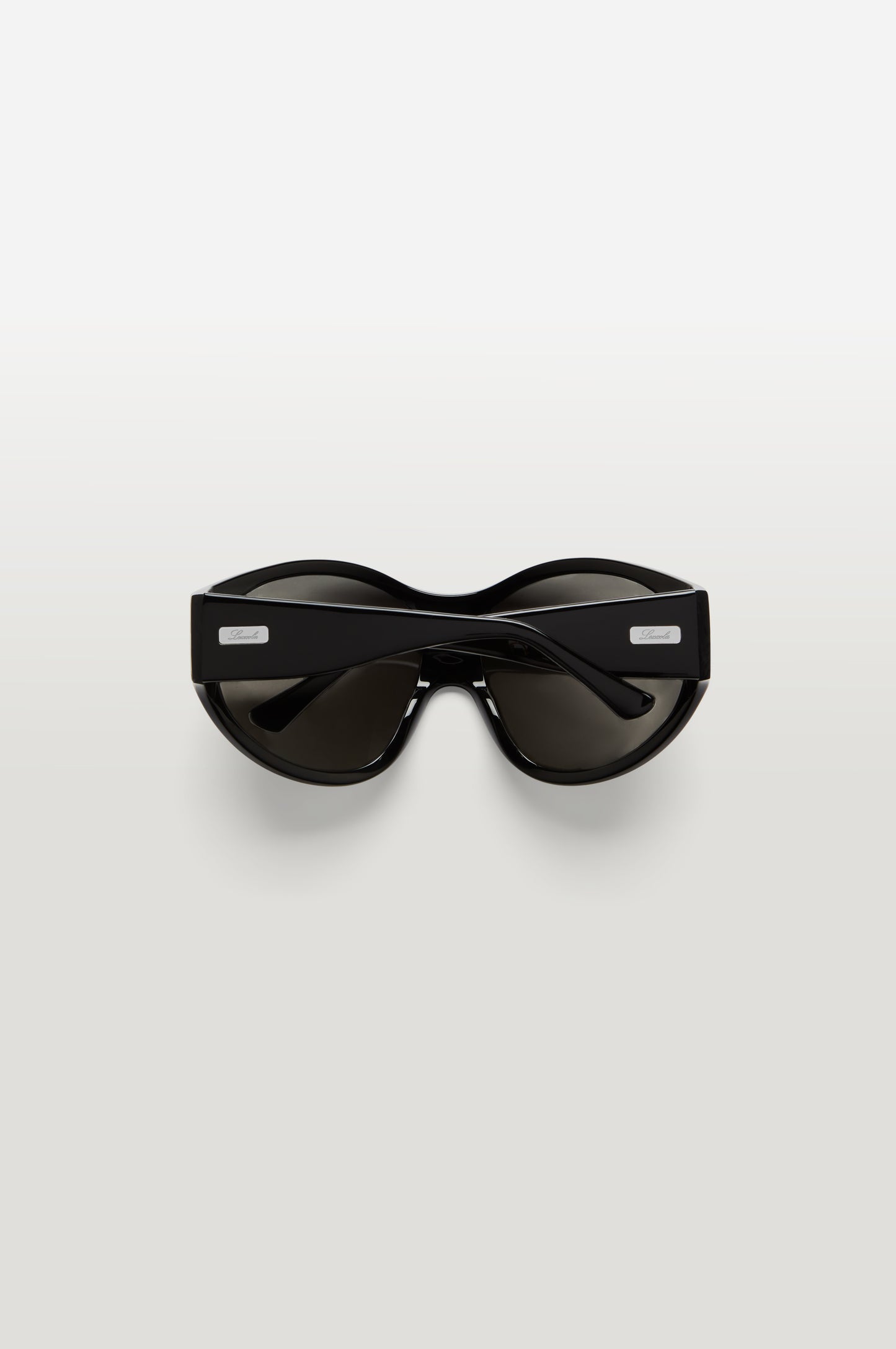 Dina | Black & Black