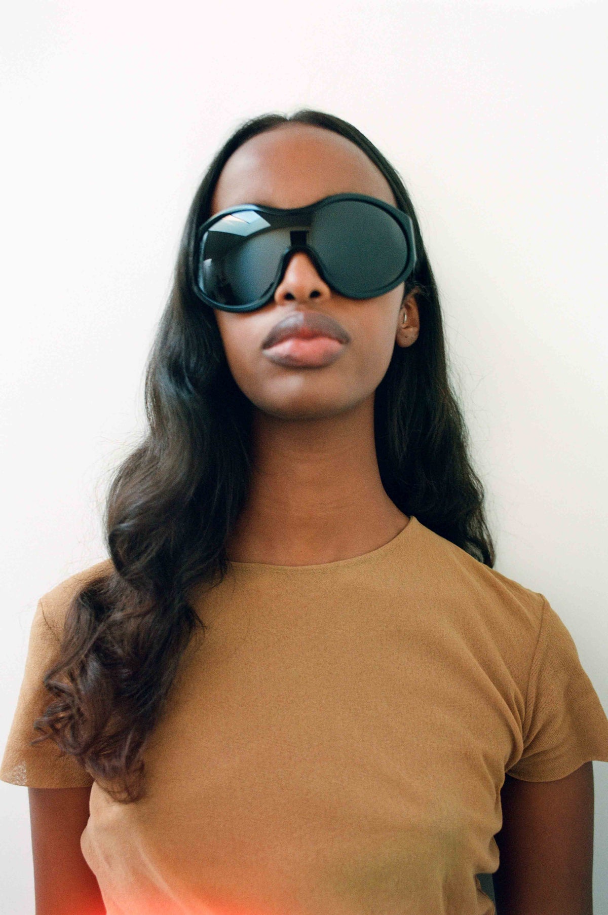 Dina | Black & Black