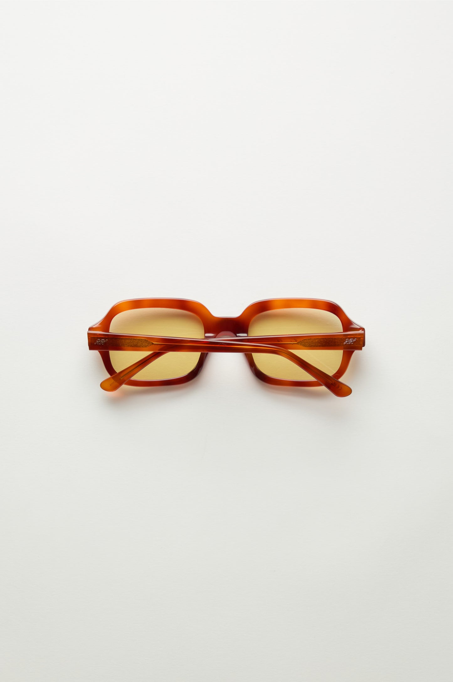 Jordy | Tort & Yellow