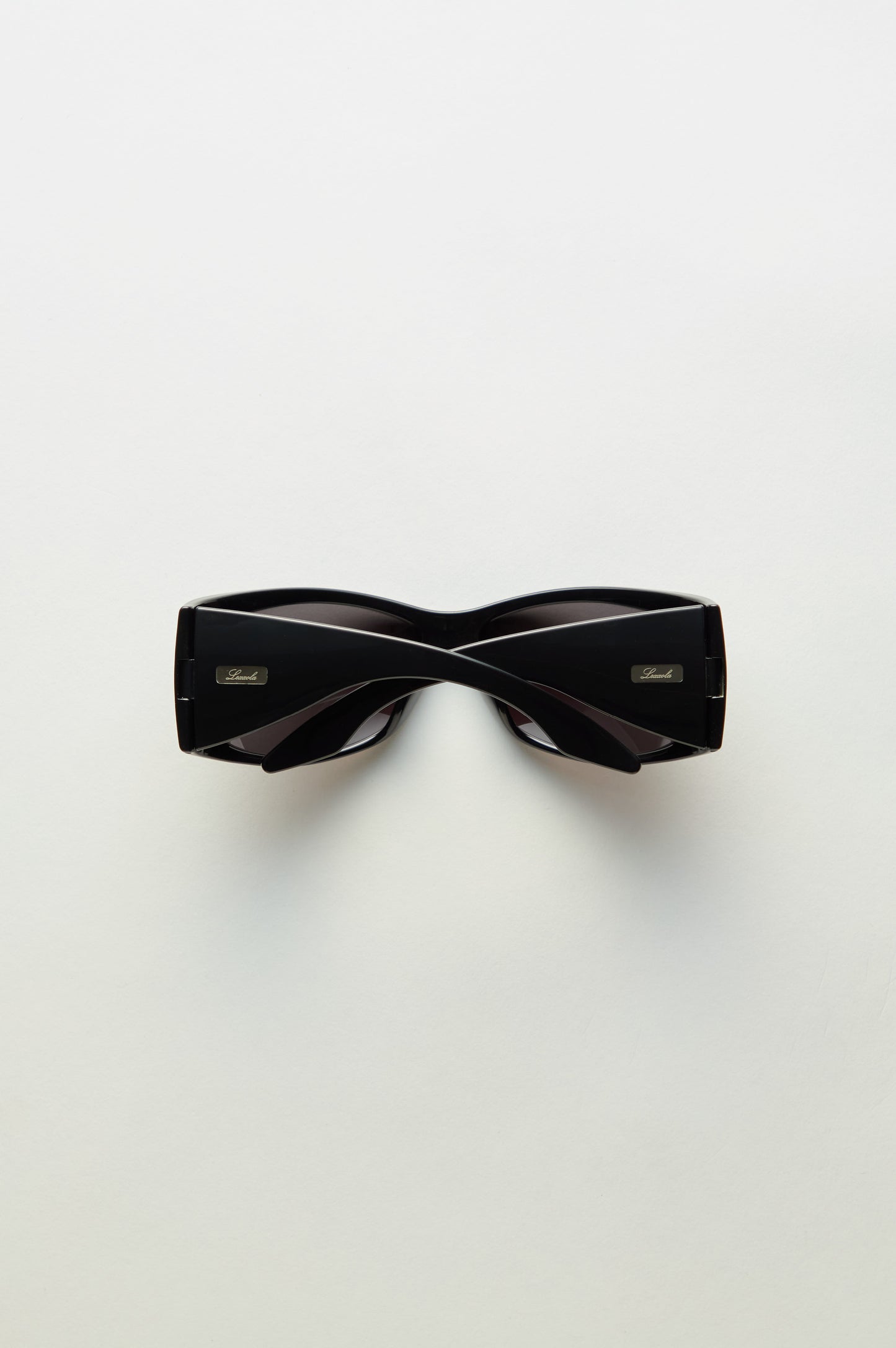Carmen | Black & Black