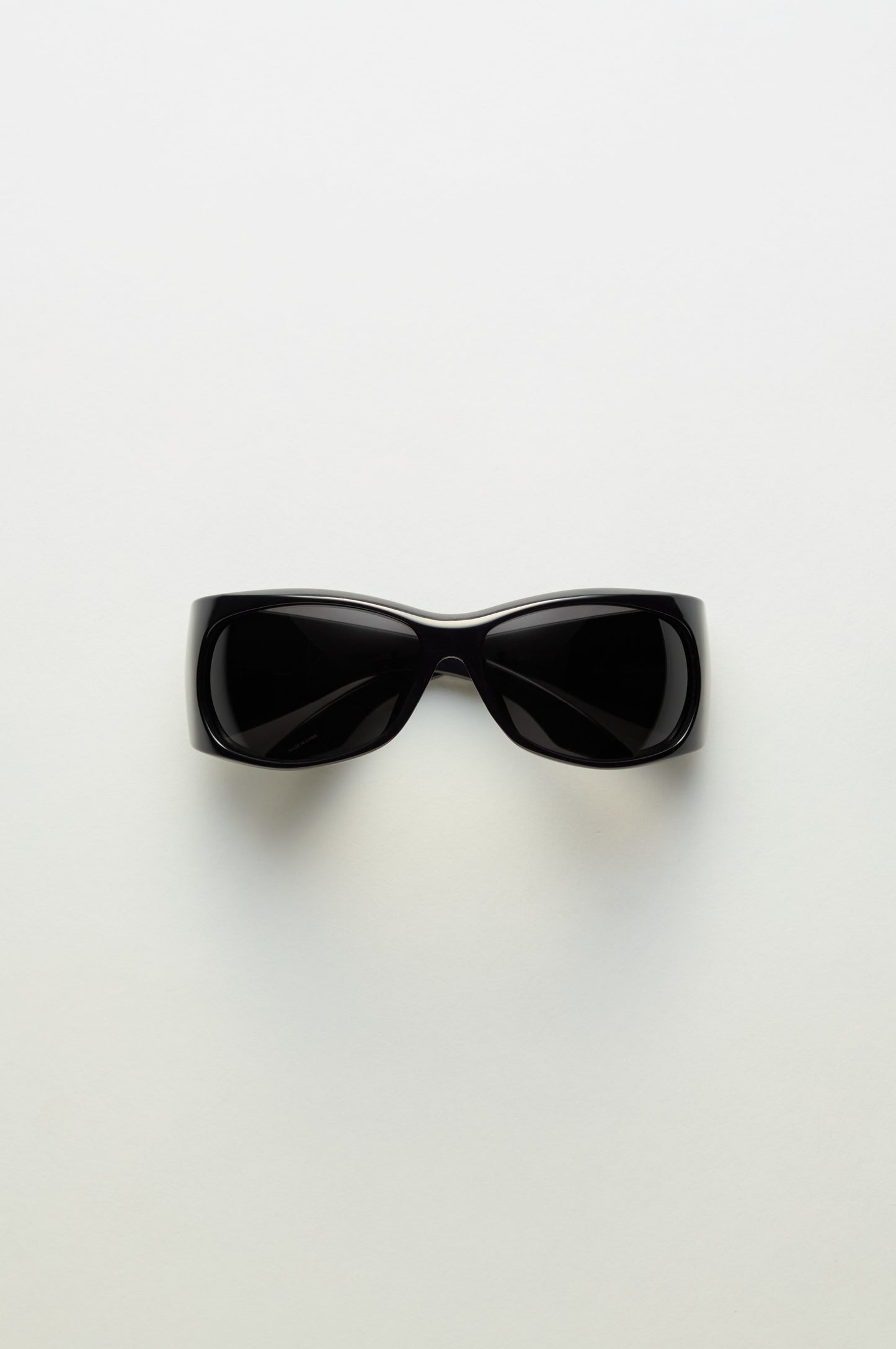 Carmen | Black & Black