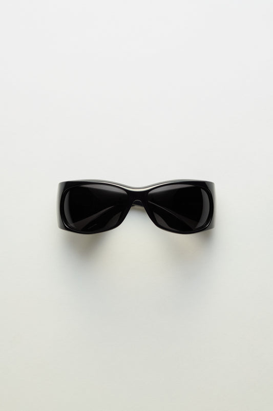 Carmen | Black & Black