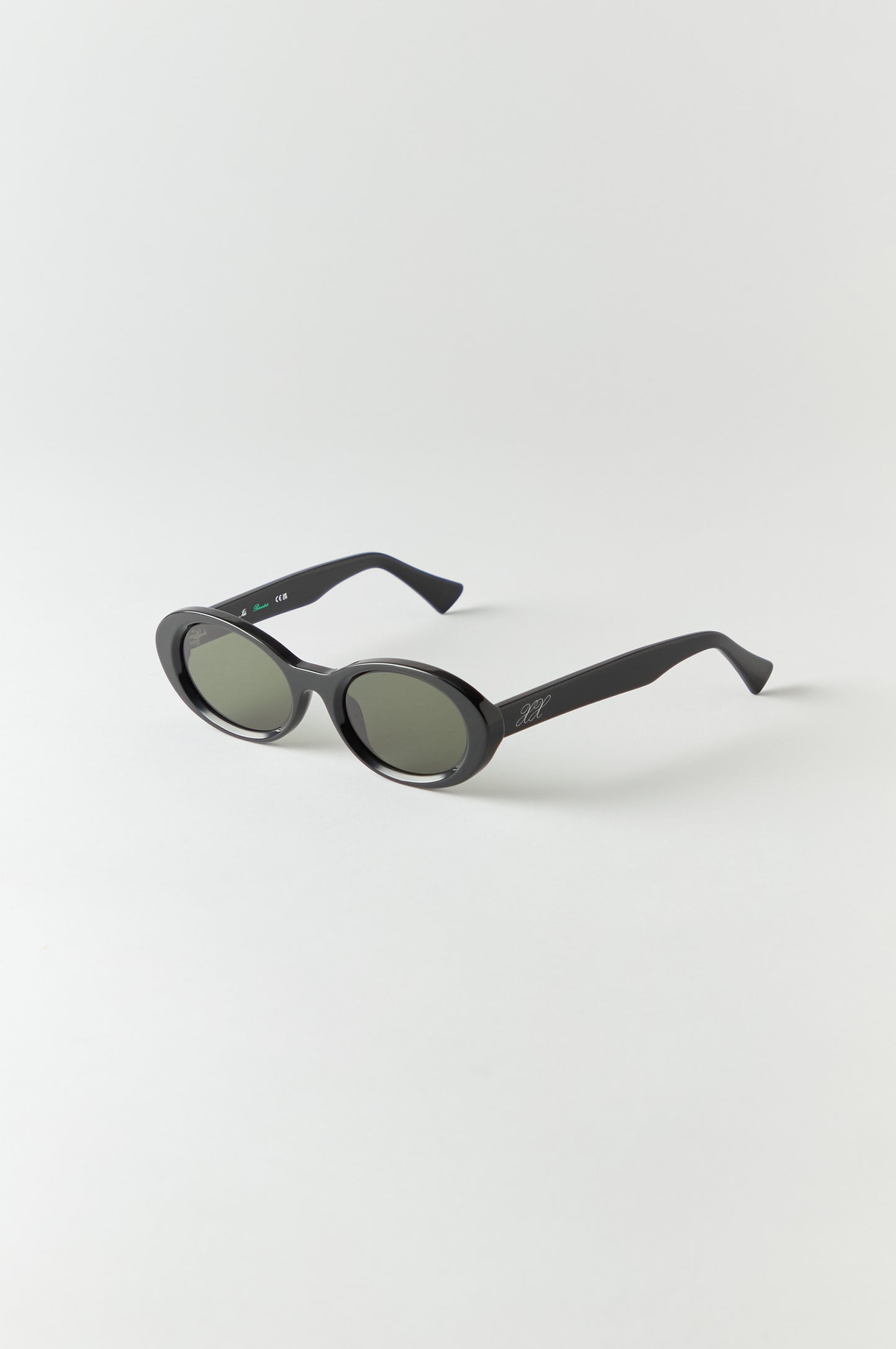 Ida | Black & G15