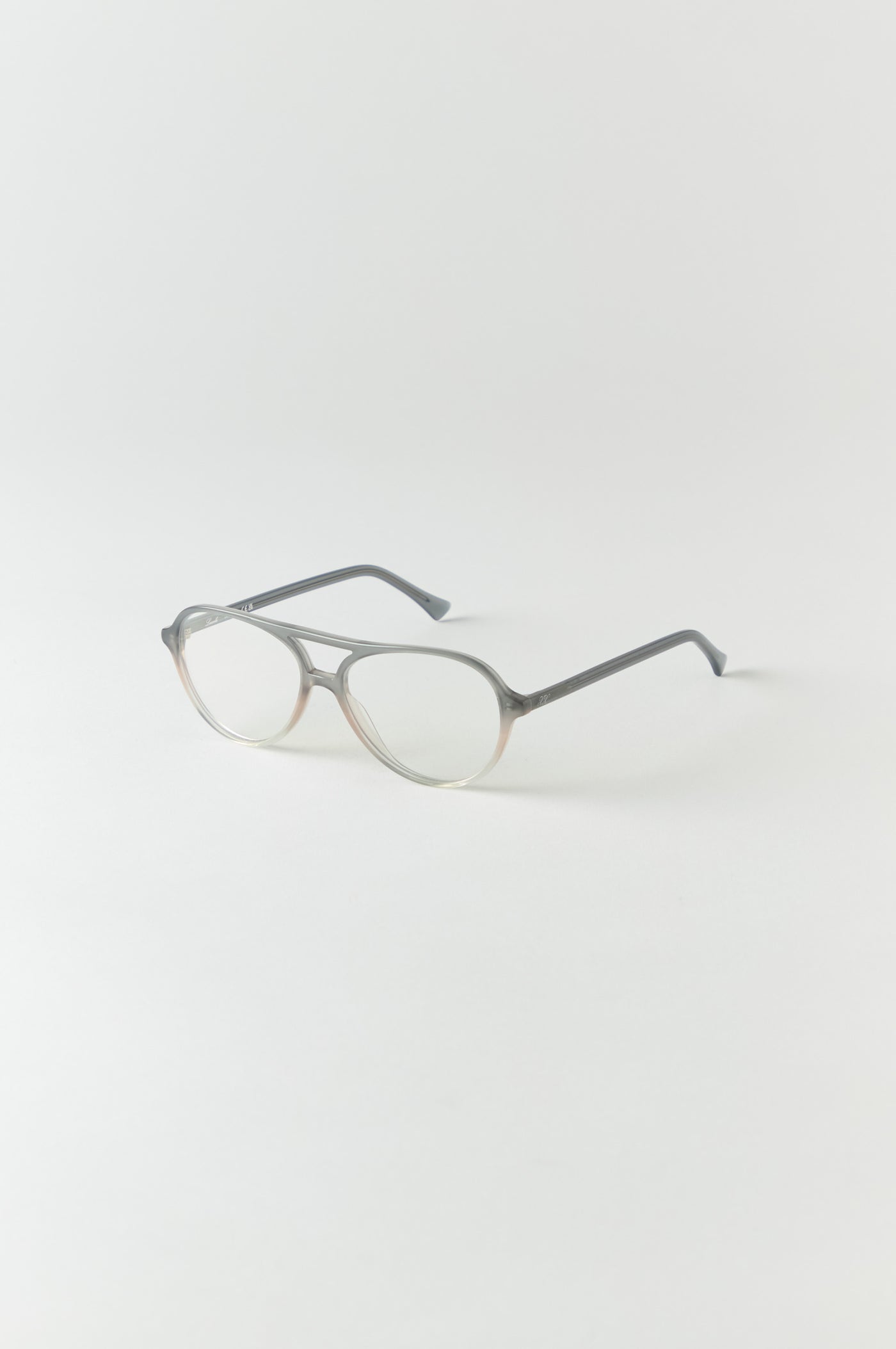 Maxy / Oyster / Clear