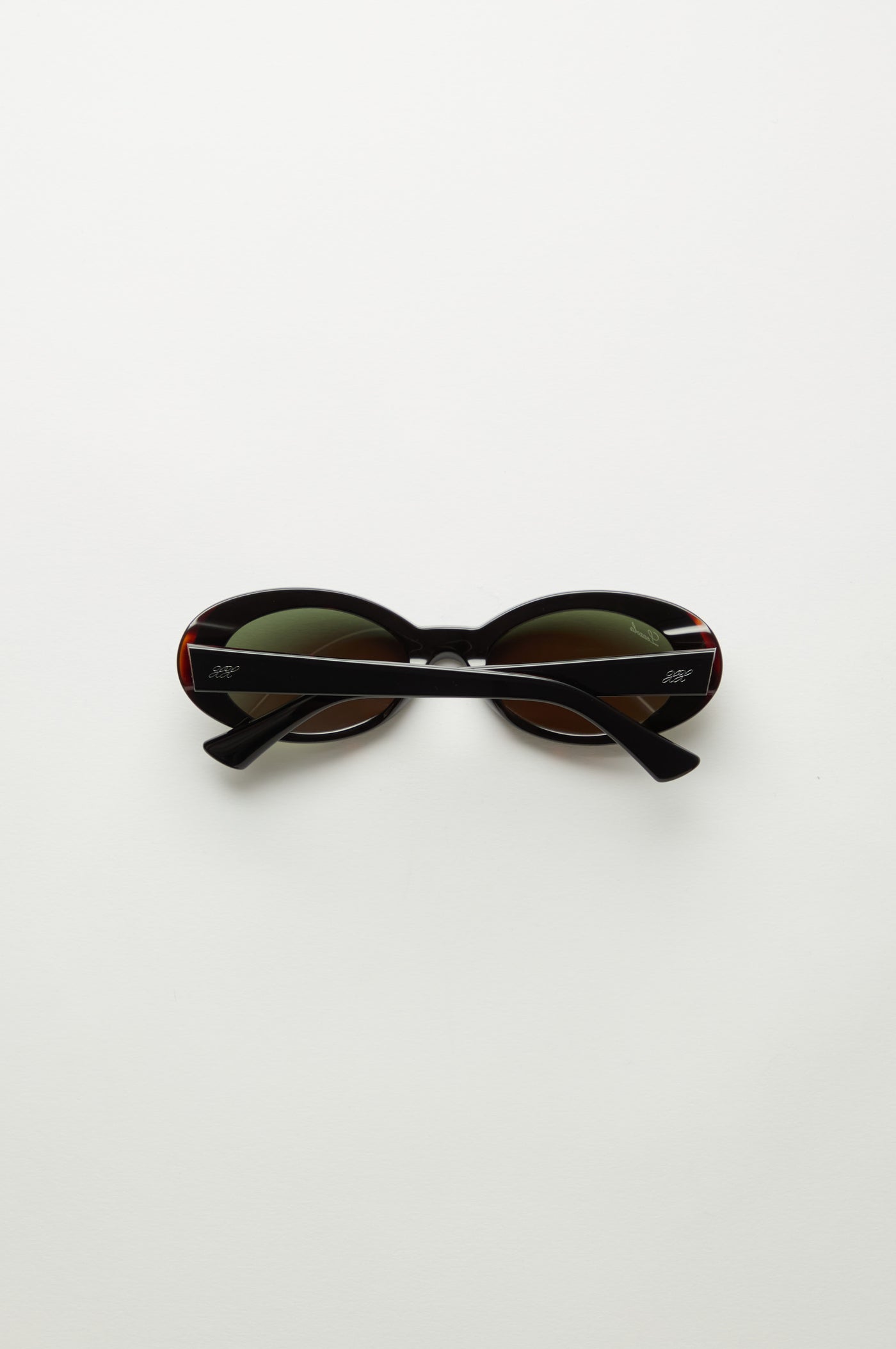 Olivia / Black Leopard / G15
