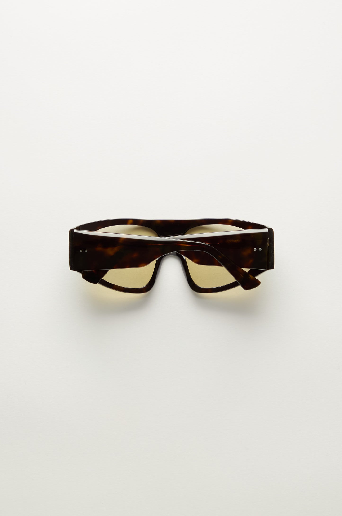 Gigi | Burnt Tort & Honey