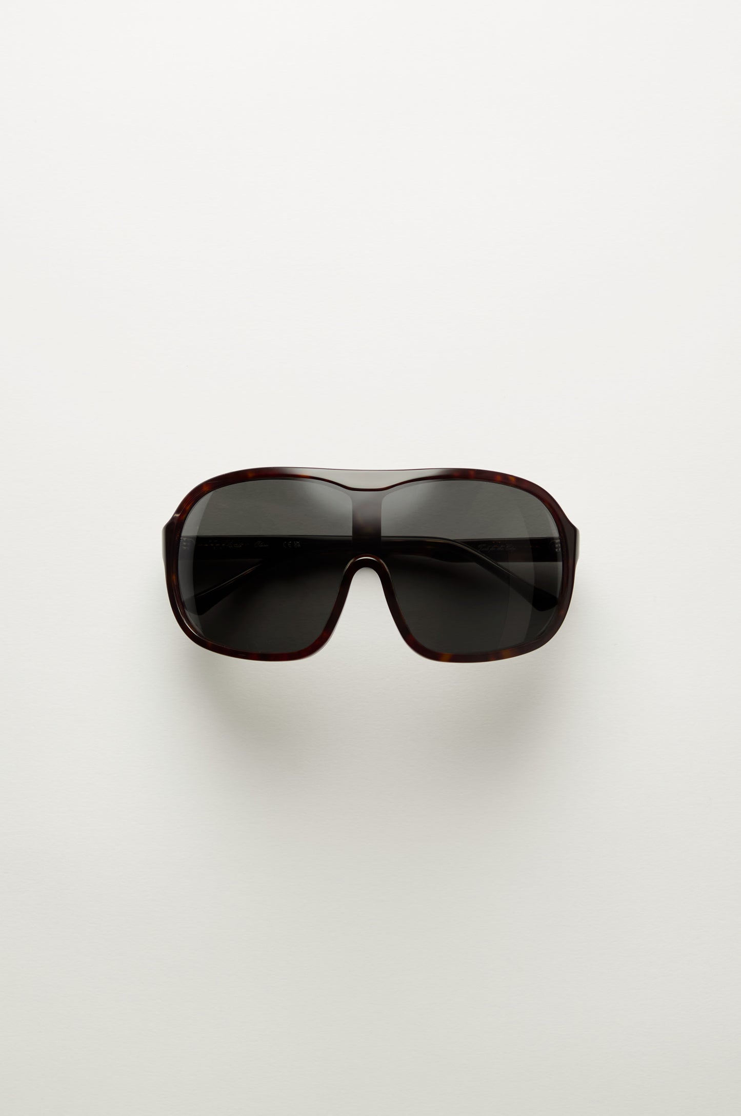 Orielle | Burnt Tort & Black